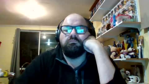 Aaron Matthews online show from July 18, 11:47 am