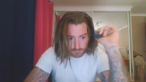 Aussie online show from March 31, 1:07 am