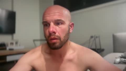 aussieboycal online show from March 30, 10:38 am