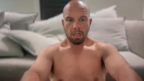 aussieboycal online show from April 4, 11:51 am