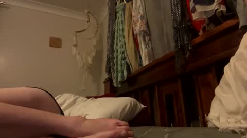 Snapshot of aussielovingxxx chatting on November 8, 11:21 am Milf4u online show from November 8, 11:21 am