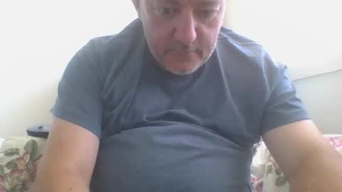 Snapshot of aussiesydguy chatting on October 24, 12:30 am chatbateaussie online show from October 24, 12:30 am