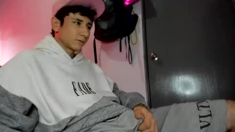 Snapshot of austin1119a chatting on January 5, 4:59 pm austin1119a online show from January 5, 4:59 pm