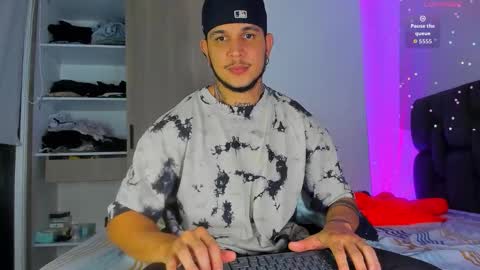 A online show from January 8, 2:03 am