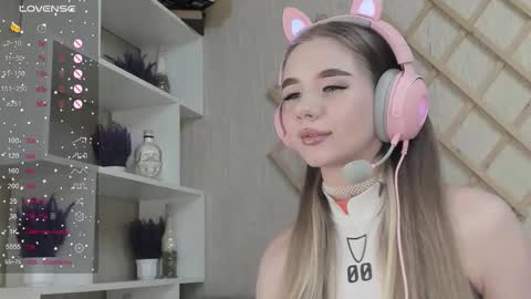 Snapshot of auto_baby chatting on October 30, 11:00 am Dasha online show from October 30, 11:00 am