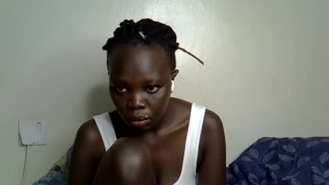 autumnbeagle online show from October 2, 9:49 am