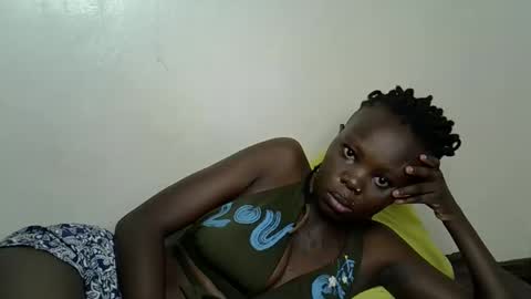 autumnbeagle online show from November 18, 11:03 am