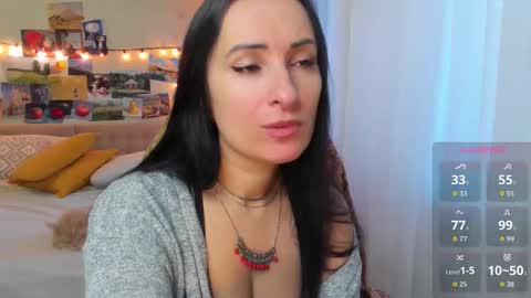 Snapshot of ava_athena chatting on September 13, 5:29 am Ava online show from September 13, 5:29 am