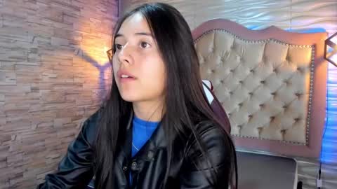              online show from February 6, 2:33 am