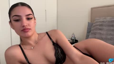 Snapshot of ava_delightt chatting on October 4, 12:41 am Ava online show from October 4, 12:41 am