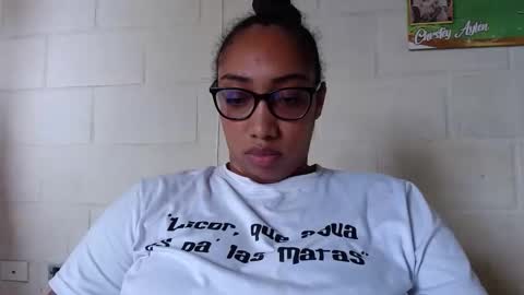 Snapshot of ava_f0xy chatting on December 21, 9:00 pm Ava Jordana online show from December 21, 9:00 pm