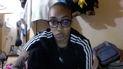 Snapshot of ava_f0xy chatting on February 22, 12:12 am Ava Jordana online show from February 22, 12:12 am