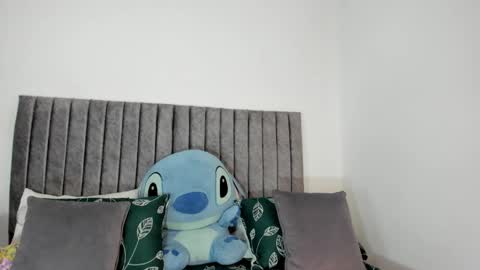 ava_kris online show from May 10, 4:06 am