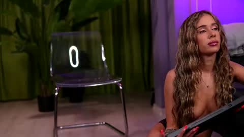 Snapshot of ava_solis chatting on July 13, 7:05 pm Ava online show from July 13, 7:05 pm