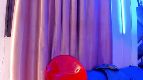 Snapshot of ava_wilde chatting on September 26, 7:51 pm Ava Wilde online show from September 26, 7:51 pm