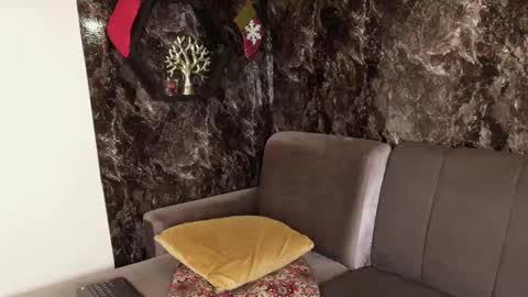 Snapshot of ava_wilde chatting on December 13, 7:53 pm Ava Wilde online show from December 13, 7:53 pm