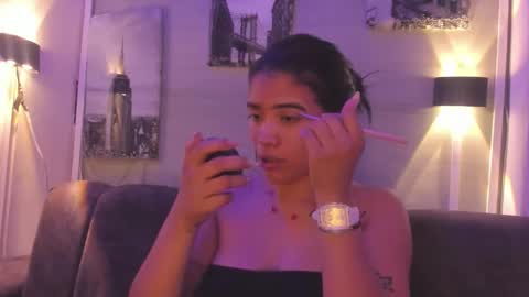 Snapshot of ava_wilde chatting on January 17, 7:28 pm Ava Wilde online show from January 17, 7:28 pm