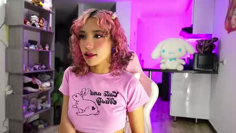 AVA online show from March 30, 4:46 am