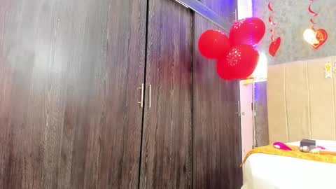 Snapshot of avaa_am chatting on September 29, 1:00 am AVA online show from September 29, 1:00 am