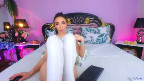 avaaaddamss online show from February 16, 10:11 am