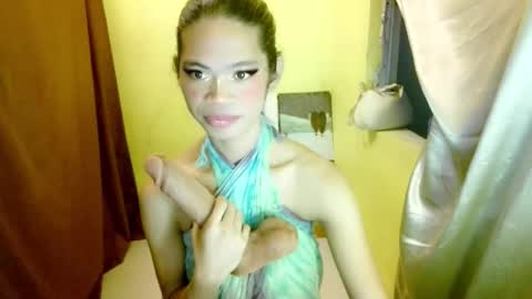 Snapshot of avacadaxcx chatting on October 31, 10:44 pm avacadaxcx online show from October 31, 10:44 pm