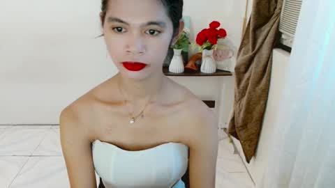 avacadaxcx online show from March 8, 1:25 am