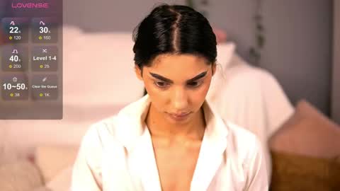 Ava online show from April 16, 7:03 pm