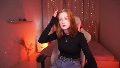 Snapshot of avaryder chatting on October 2, 12:56 pm Ava online show from October 2, 12:56 pm