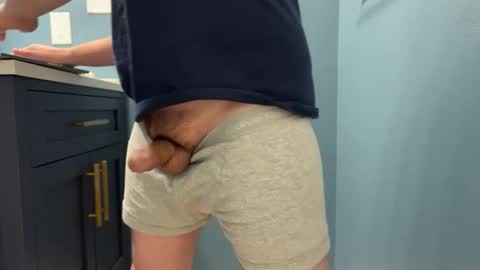 Snapshot of avdre44 chatting on January 4, 6:19 pm Eric online show from January 4, 6:19 pm