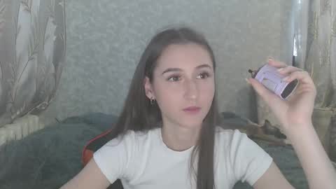 Snapshot of ave_costly chatting on November 26, 11:22 am ave_costly online show from November 26, 11:22 am