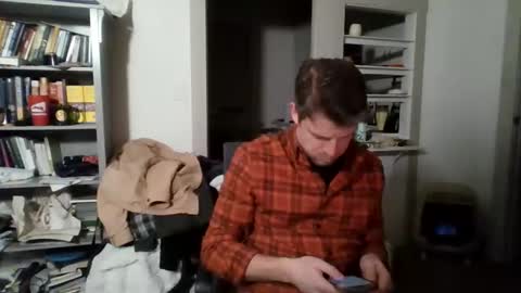 Avenger online show from February 18, 1:23 am