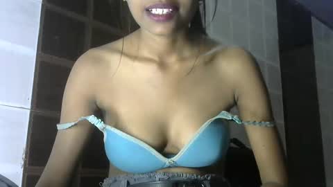 avery_lust01 online show from March 7, 5:59 am