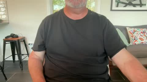 Snapshot of avgdiver chatting on October 25, 12:34 pm avgdiver online show from October 25, 12:34 pm