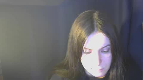 avialenne online show from March 30, 5:36 pm