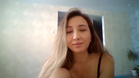 avinelra online show from April 10, 5:45 am