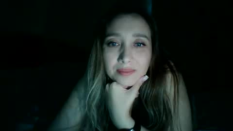 Snapshot of avinelra chatting on May 5, 2:14 pm avinelra online show from May 5, 2:14 pm