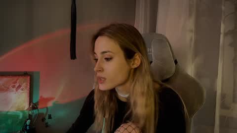 Snapshot of aviva_faith chatting on January 25, 10:07 pm Aviva online show from January 25, 10:07 pm