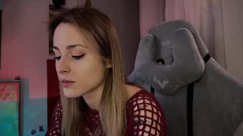 Snapshot of aviva_faith chatting on February 22, 9:37 pm Aviva online show from February 22, 9:37 pm