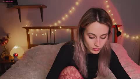 Snapshot of aviva_faith chatting on October 27, 5:50 pm Aviva online show from October 27, 5:50 pm