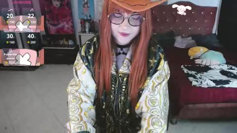 Snapshot of avril2809 chatting on February 20, 2:18 am Abril online show from February 20, 2:18 am