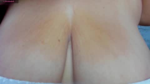 avril_jonson online show from March 21, 10:24 pm