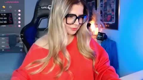 Snapshot of avrill_morgan chatting on February 13, 10:11 pm Avrill Morgan online show from February 13, 10:11 pm