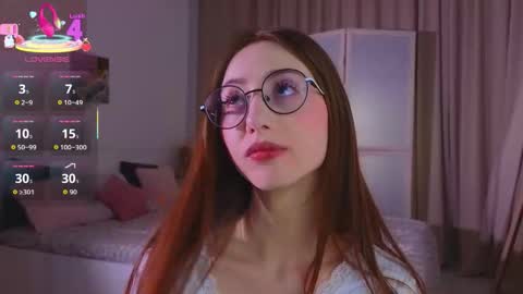 Snapshot of avrillemell chatting on November 8, 10:30 pm Avril online show from November 8, 10:30 pm