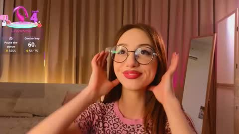 Avril online show from December 22, 7:11 pm