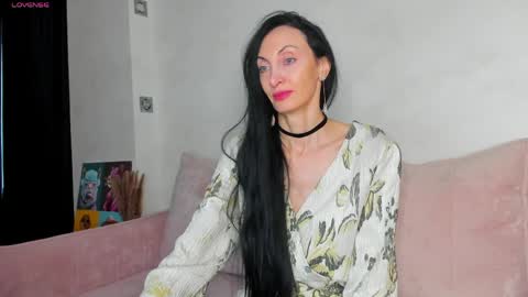 Avrora online show from April 10, 1:22 am