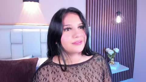 Avy  online show from April 12, 12:10 pm