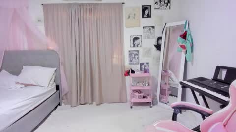 Snapshot of awa_katy chatting on October 31, 6:42 pm katy online show from October 31, 6:42 pm