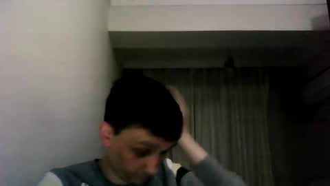 awesenheit online show from April 7, 7:03 pm