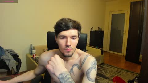 Snapshot of awesome_justin chatting on January 25, 11:23 am Justin online show from January 25, 11:23 am