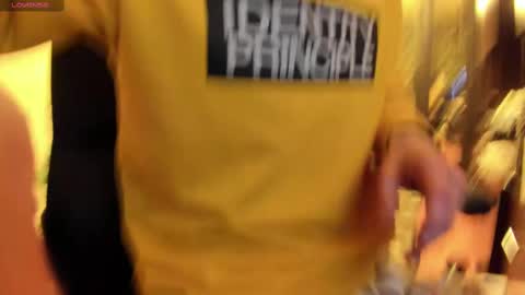 Snapshot of awesome_justin chatting on March 7, 1:09 am Justin online show from March 7, 1:09 am